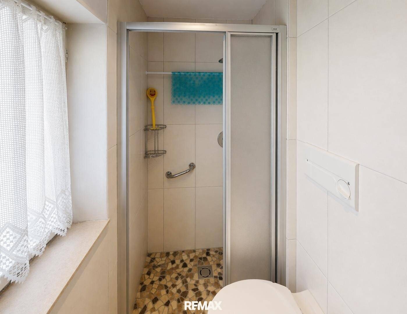 Haus mit Potenzial im Herzen von Pfunds inkl. separatem Grundstück!