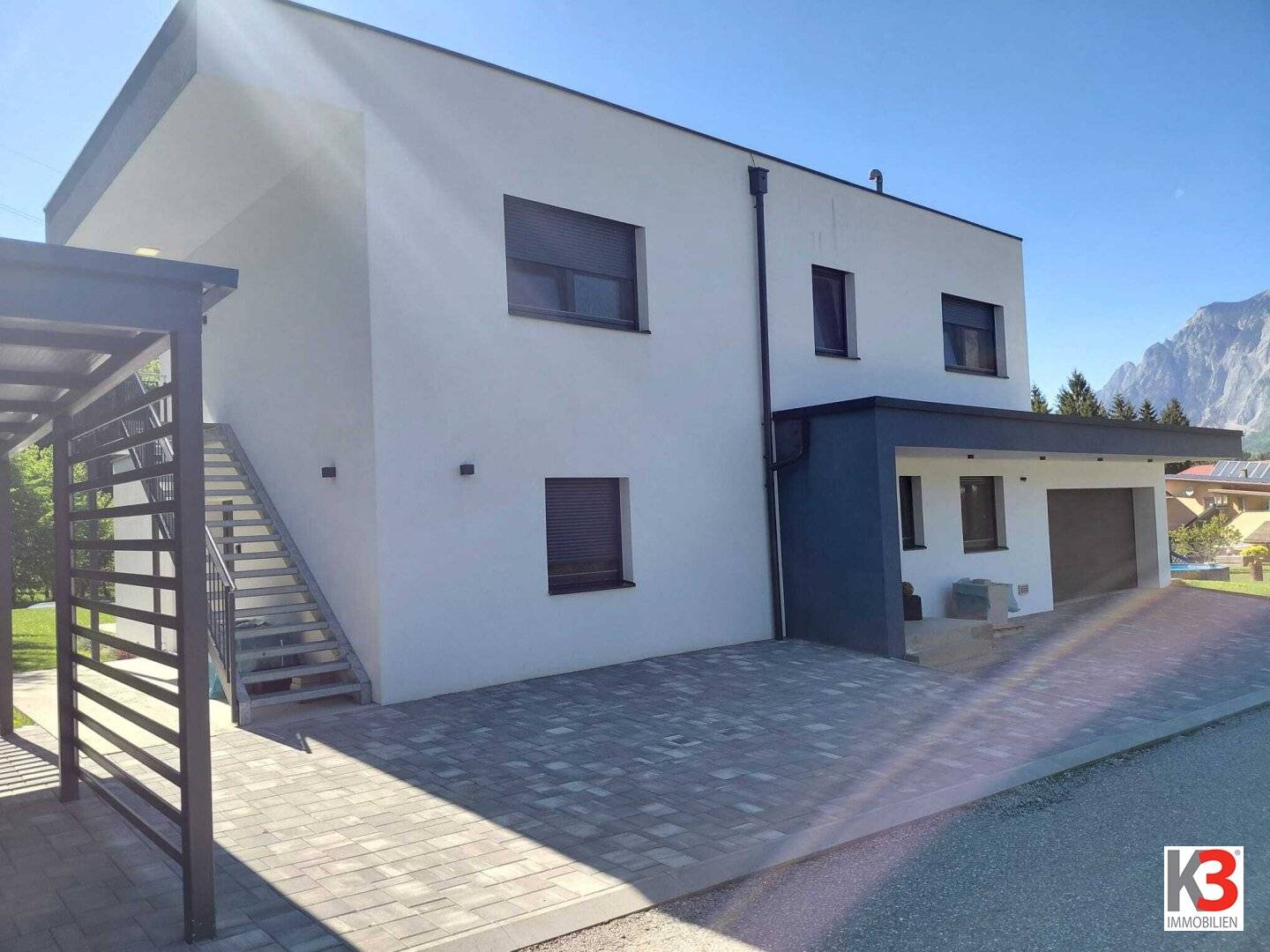 K3 Villa Arnoldstein mit 3 Wohneinheiten