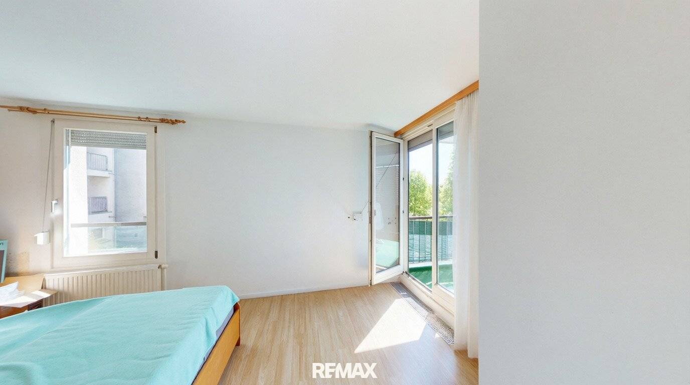 Wohnung mit Loggia und Grünblick im Liftstock
