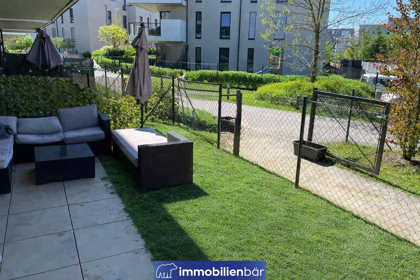 Neubau Wohnung mit Terrasse und eigenem Garten