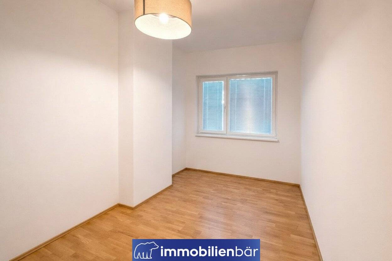 Neubau Wohnung mit Terrasse und eigenem Garten