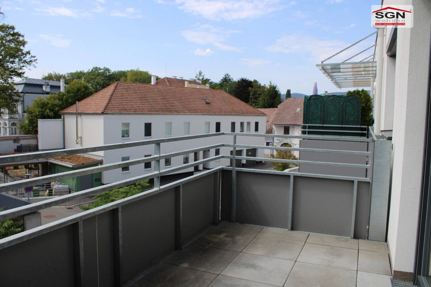 Wohnung Zentrum Neunkirchen Balkon und Garage