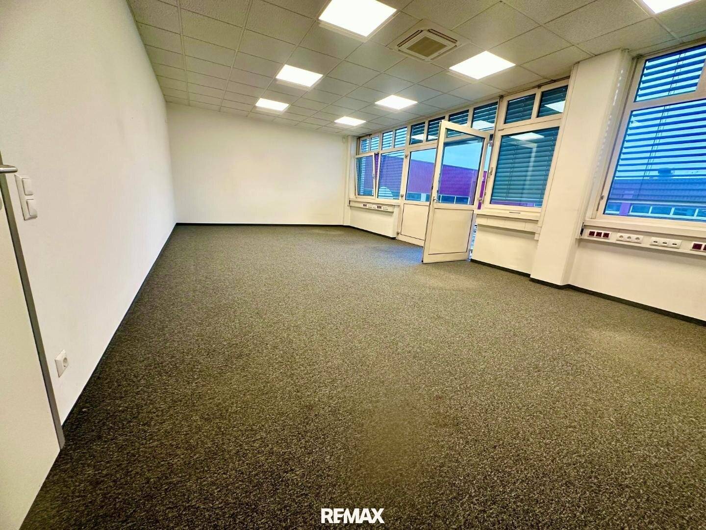 Spacious office spaces for rent