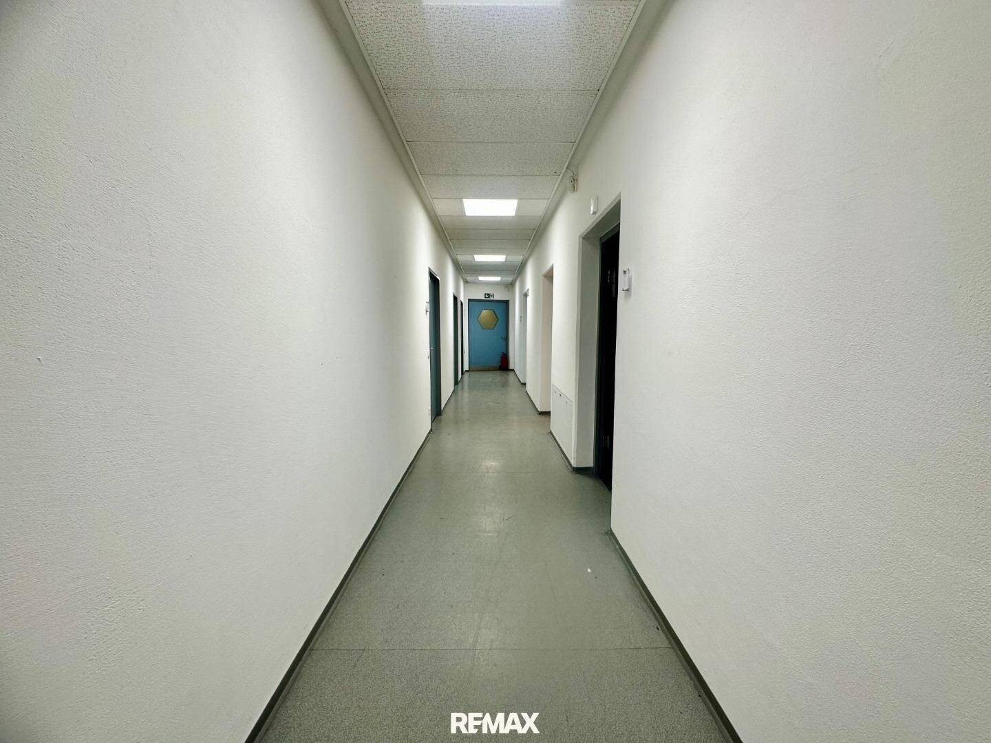 Spacious office spaces for rent