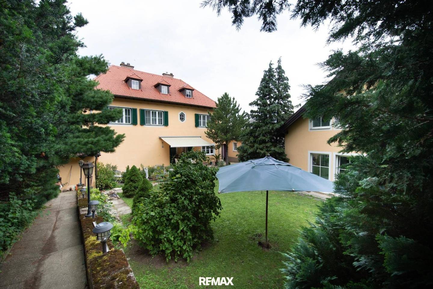 Romantische Villa mit Wellnessbereich in Marz