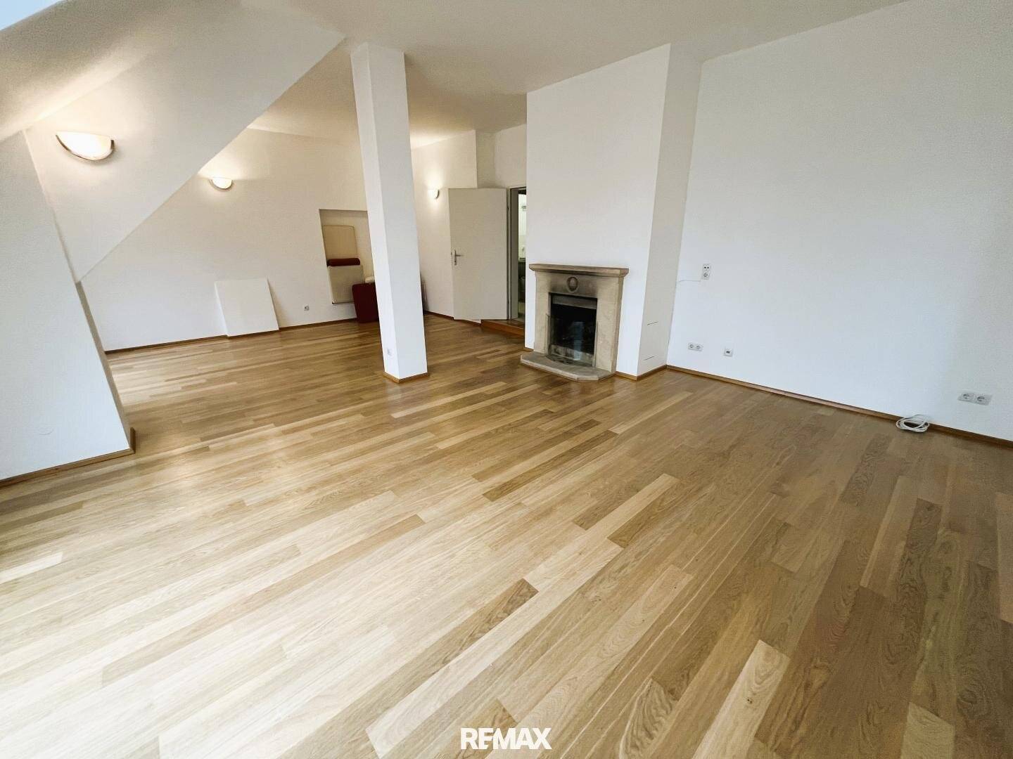 Dachgeschosswohnung im Botschaftsviertel Terrassenblick