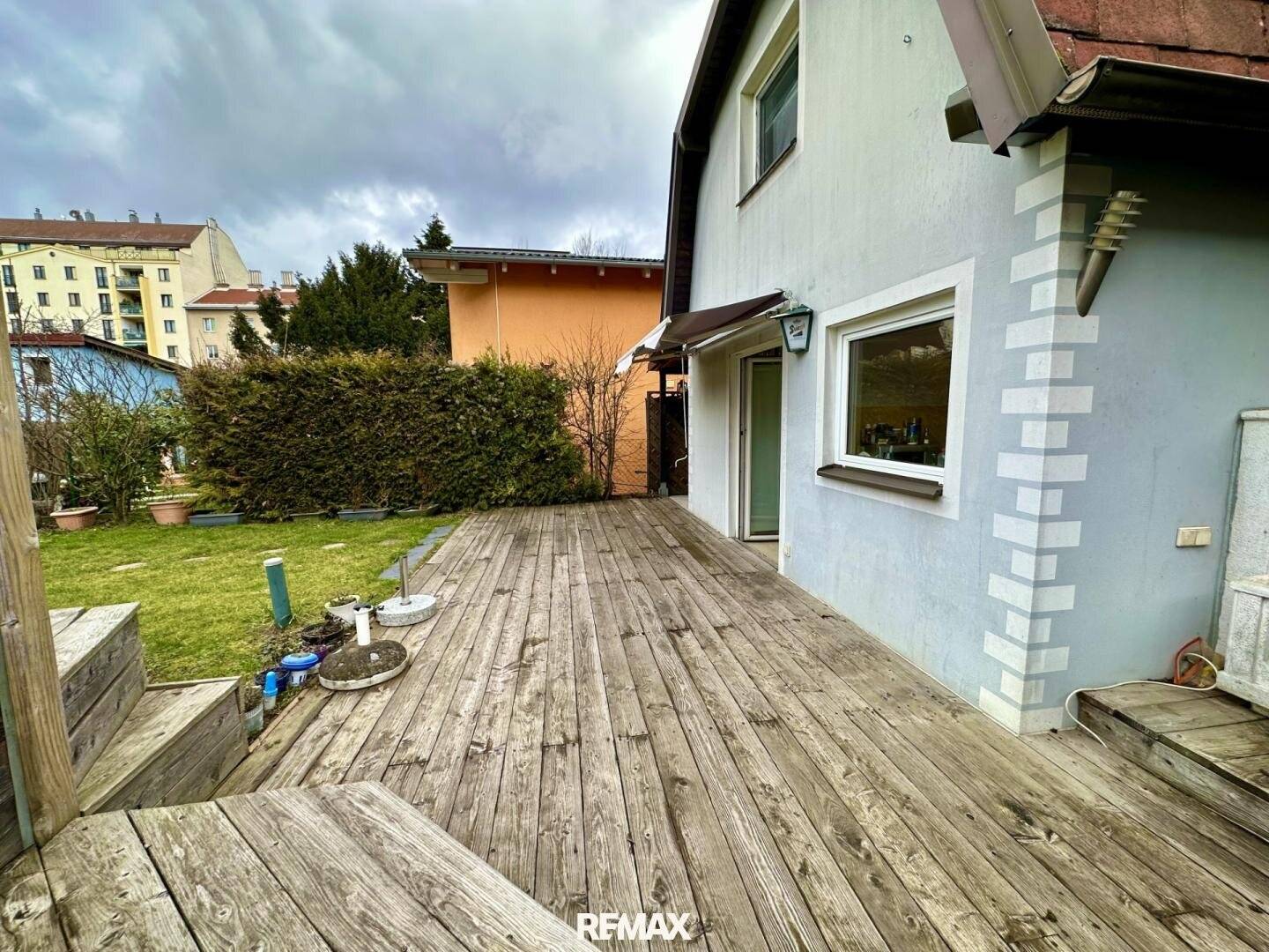 Kleingartenhaus mit Garten & Pool