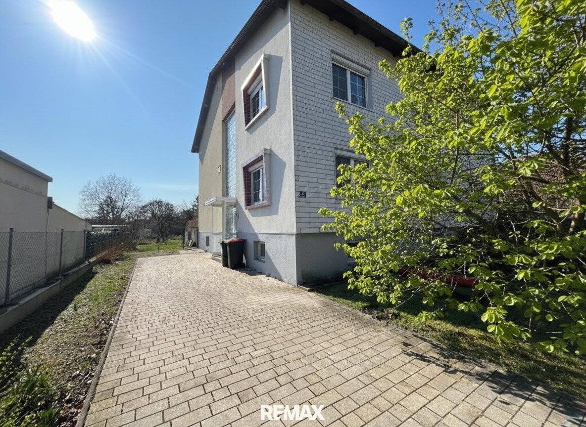 Mehr Raum, mehr Möglichkeiten - vielseitiges Haus mit Gartenidylle!