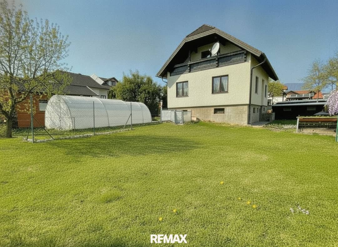 Ihr neues Wohnglück mit Garten, Pool, Gartenhütte! Vorausbau für Dachgeschoss bereits vorhanden!