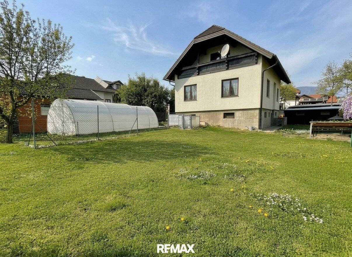 Ihr neues Wohnglück mit Garten, Pool, Gartenhütte! Vorausbau für Dachgeschoss bereits vorhanden!