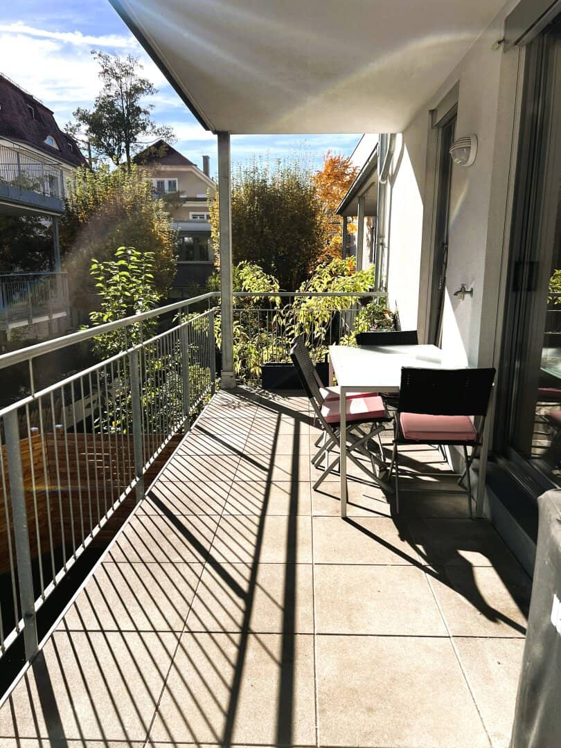 Apartment with five rooms in a quiet location near university
