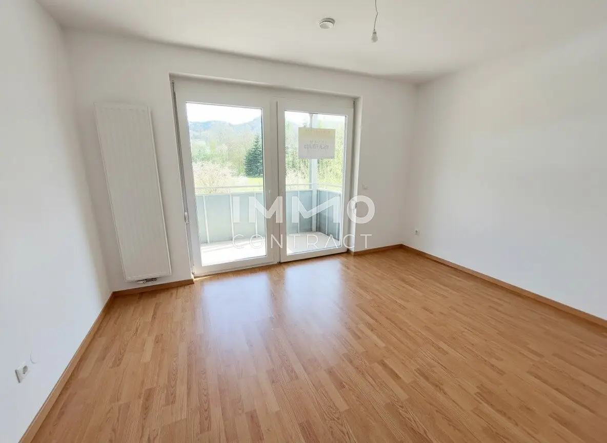 Wohnung with large balcony and parking in a quiet location