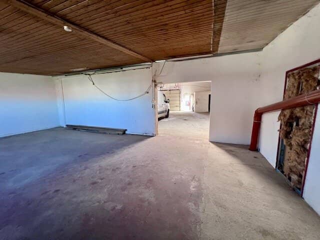 Lagerhalle in der Triester Straße, Nähe Autobahn zu vermieten!