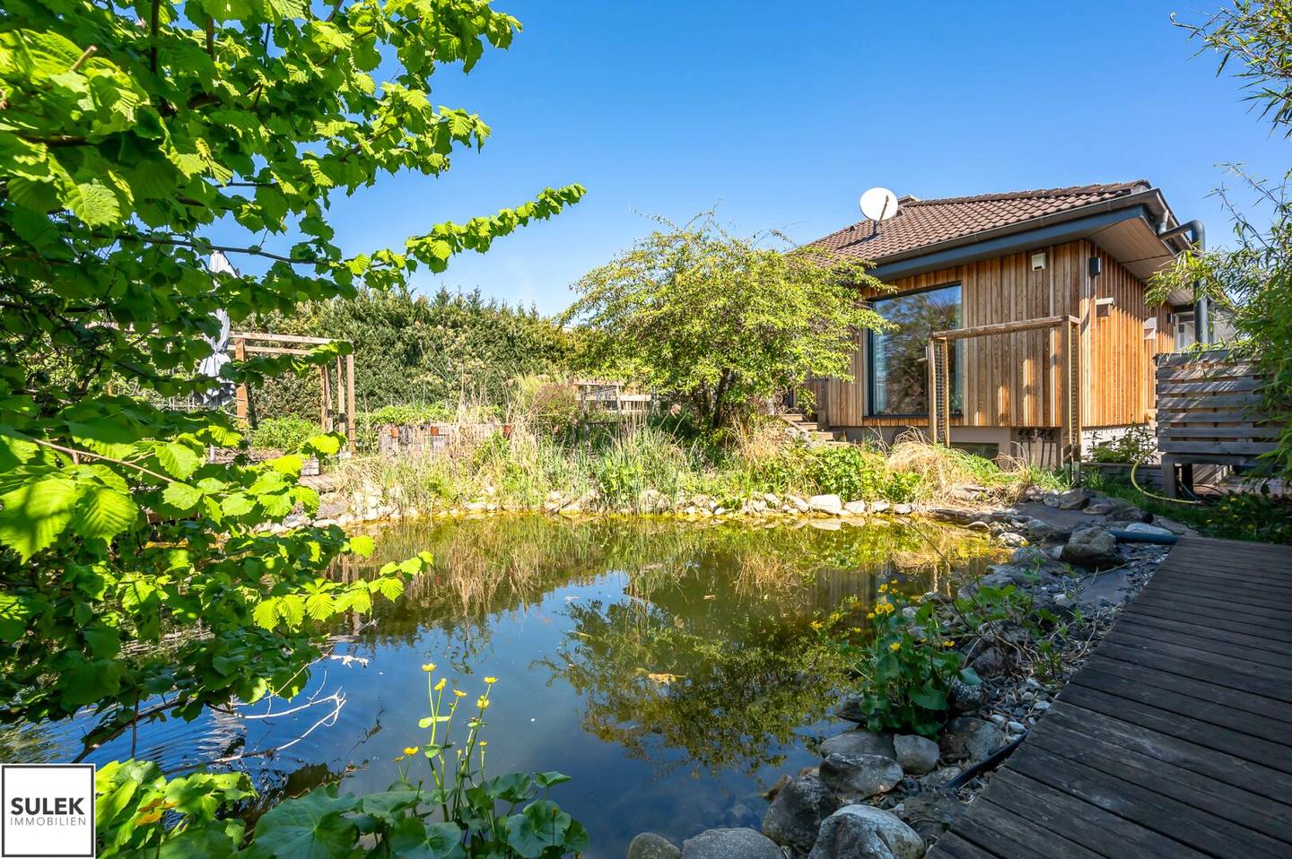 Sanierter EFH mit Garten in Wiener Neustadt
