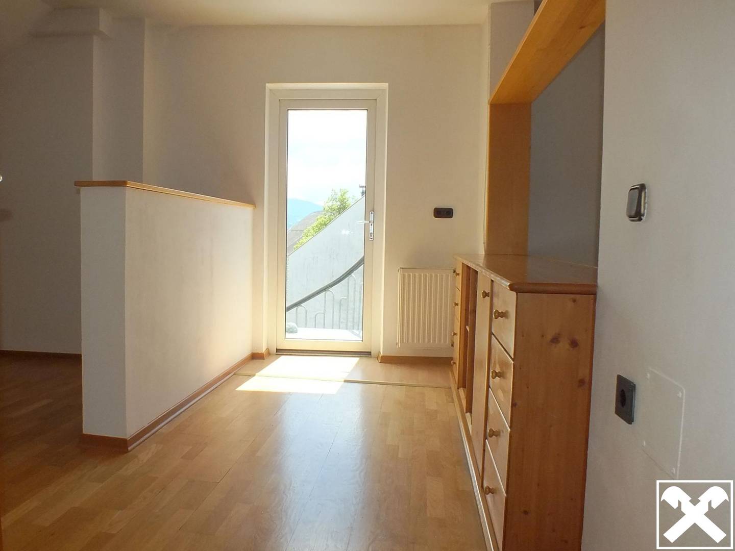 Spacious apartment in city center location with south facing loggia