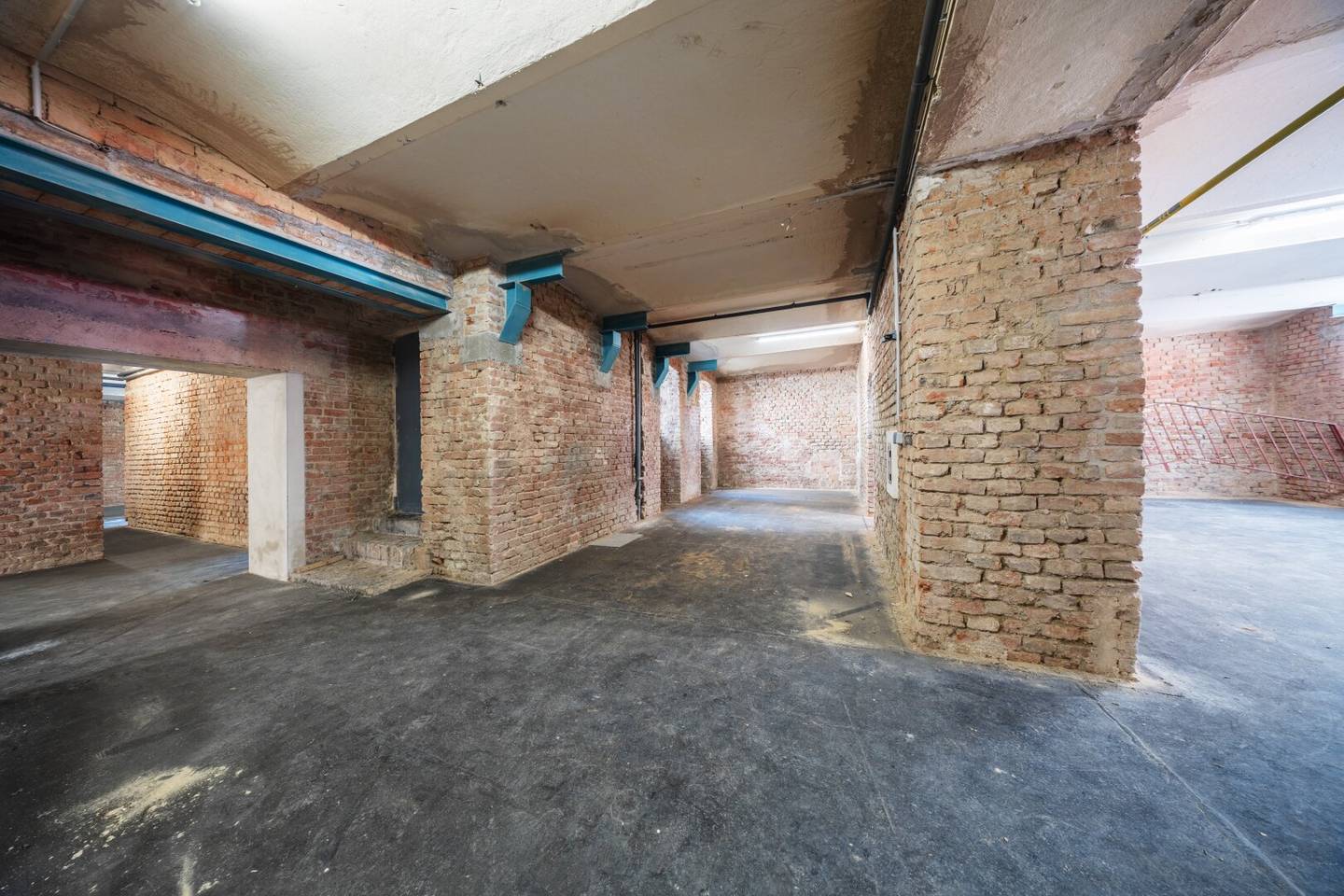 Vielseitige Kellerfläche mit Charakter – 234,56 m² in außergewöhnlich gepflegtem Zustand