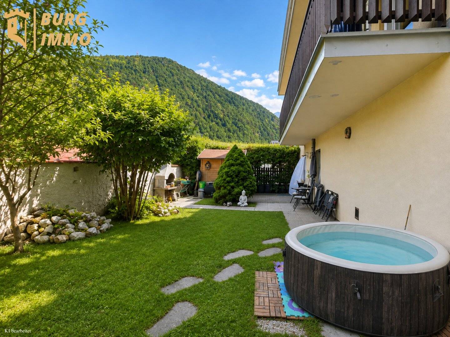 Wohnung mit großem Garten und Terrasse