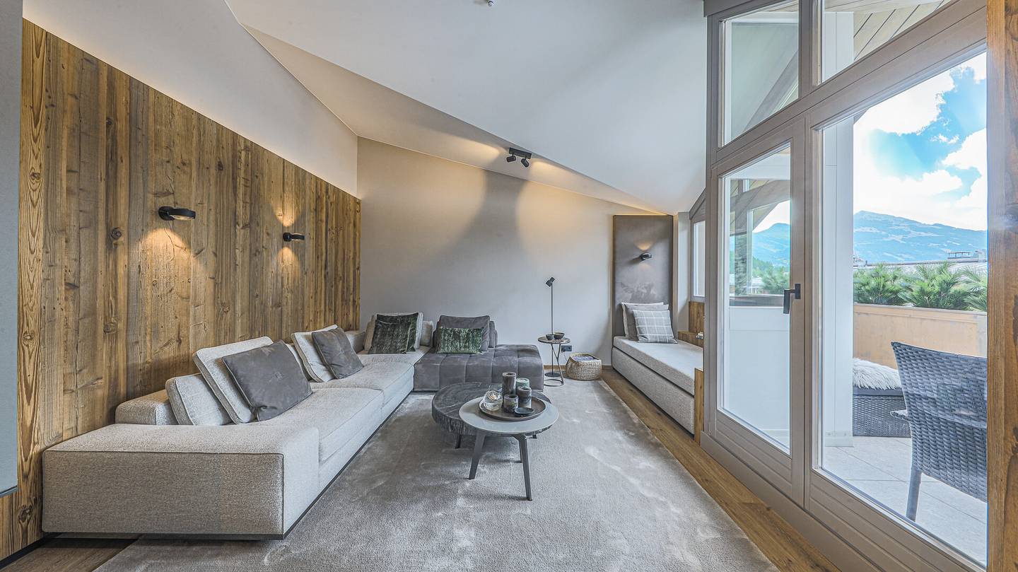 Penthouse mit Streifblick direkt am Golfplatz