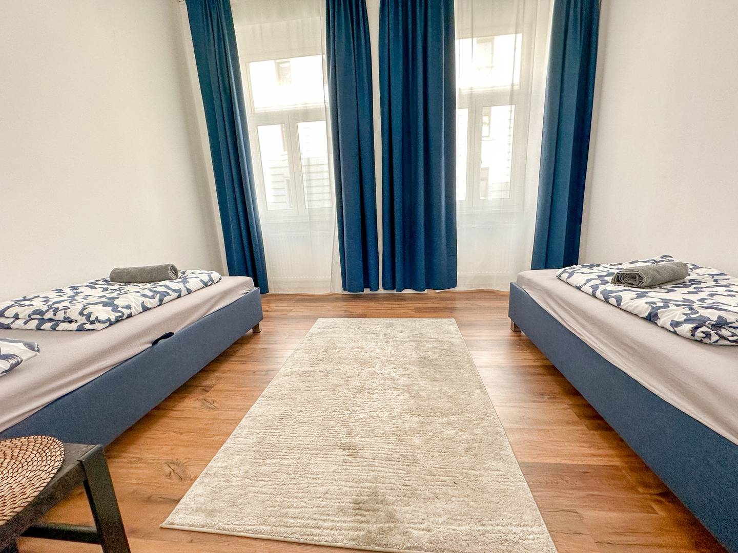 Renovated ground floor apartment near Reumannplatz
