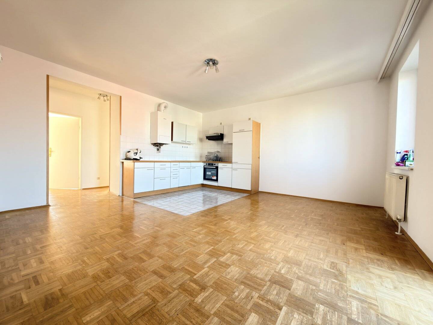 Family Apartment with Terrace