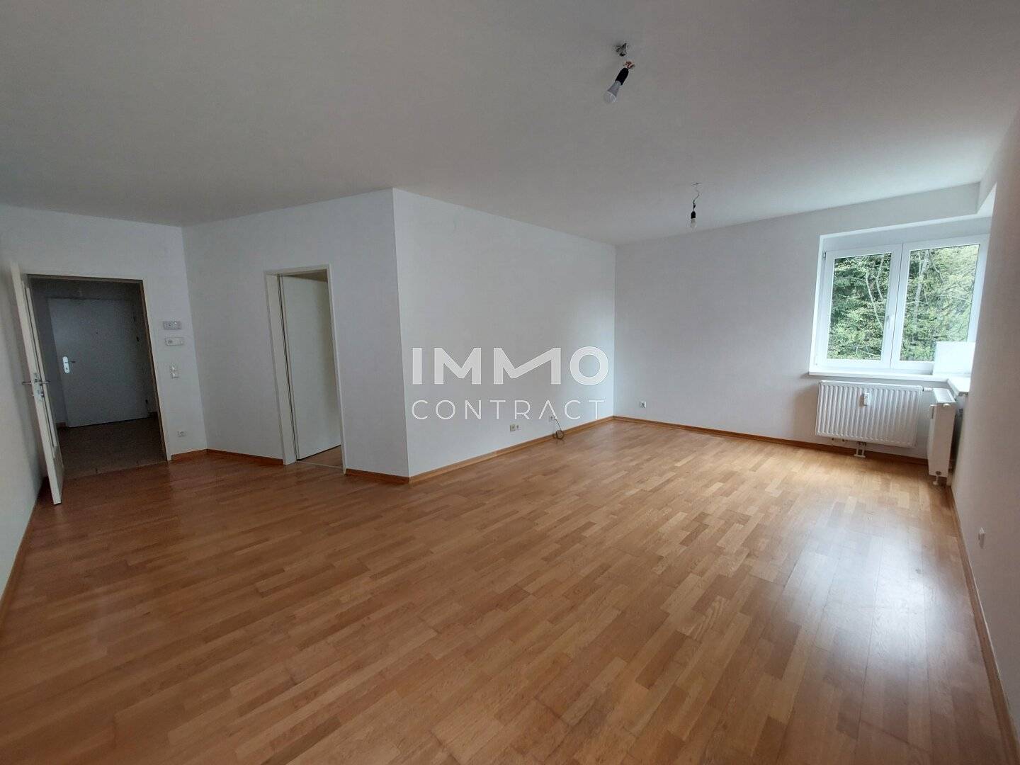 Bright apartment with balcony on Bründlbach