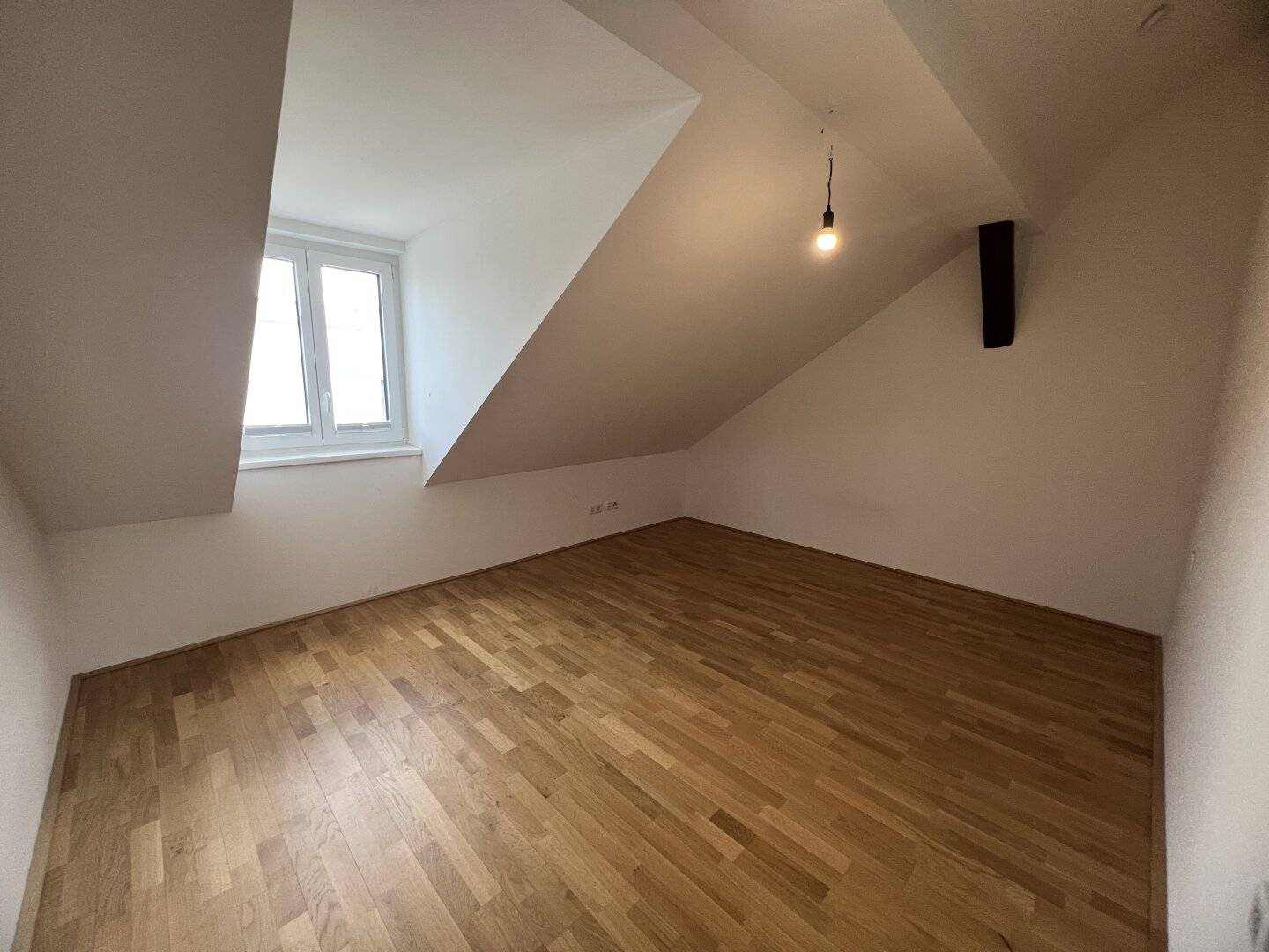 Attic apartment near the town square in Vöcklabruck