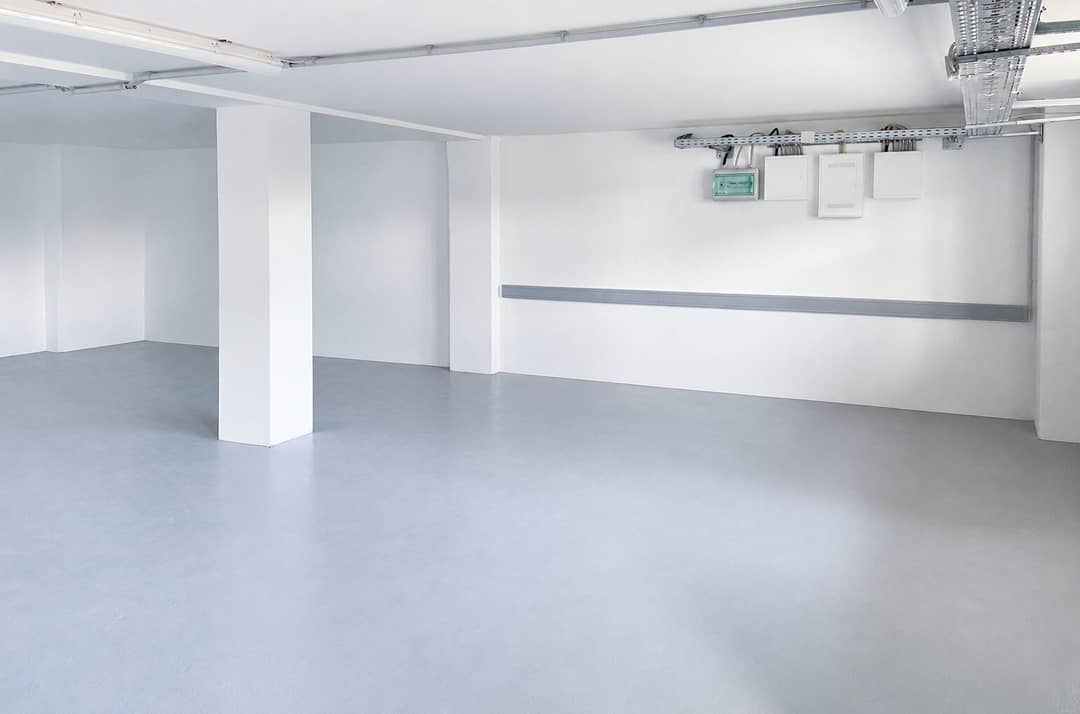 70 m² Storage Space in Traun