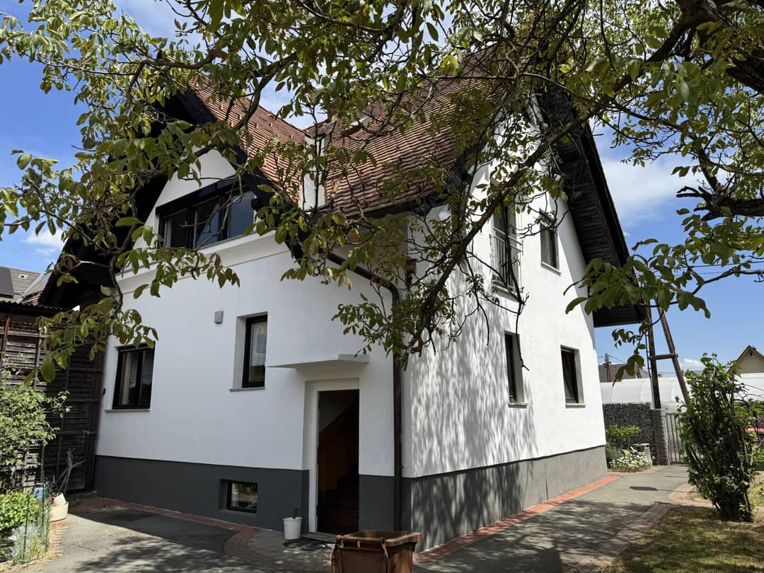 5-Zi-Haus in Graz mit Garten & Pool