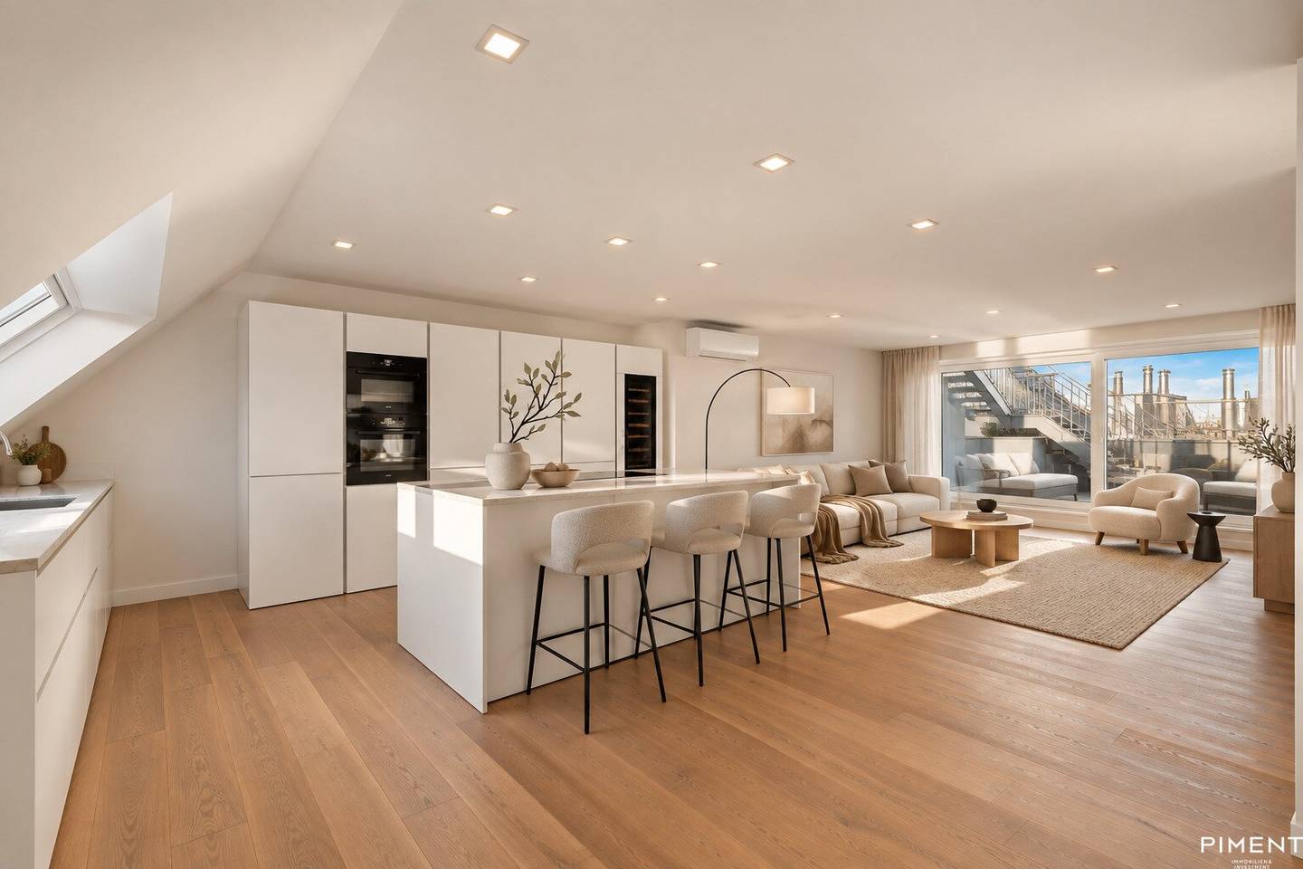 Exclusive attic jewel with panorama roof terrace and sauna