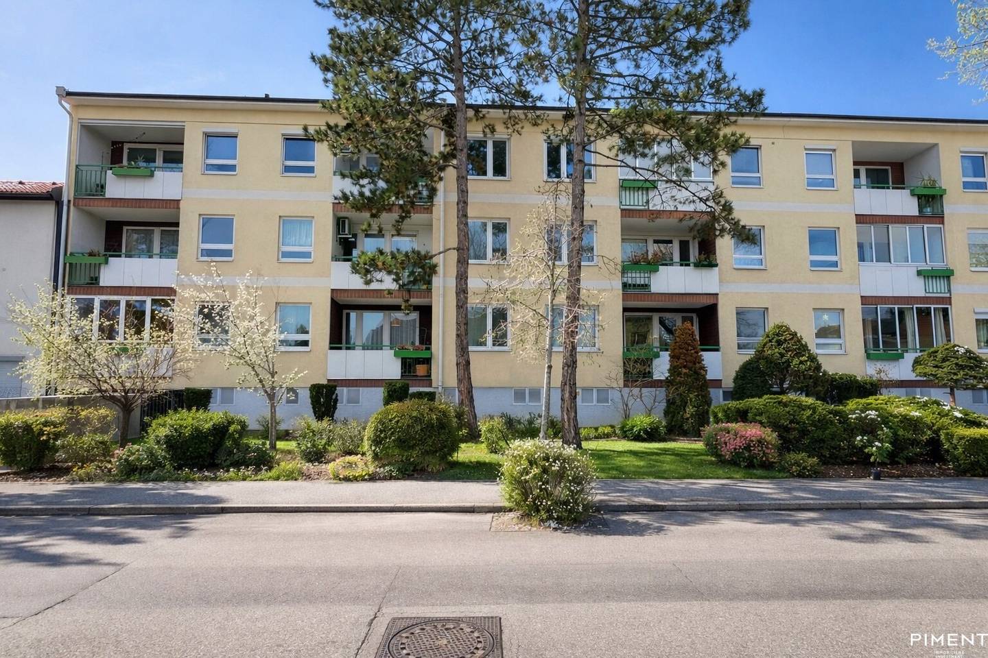 Wohnung mit Loggia nahe Landesklinikum in guter Lage