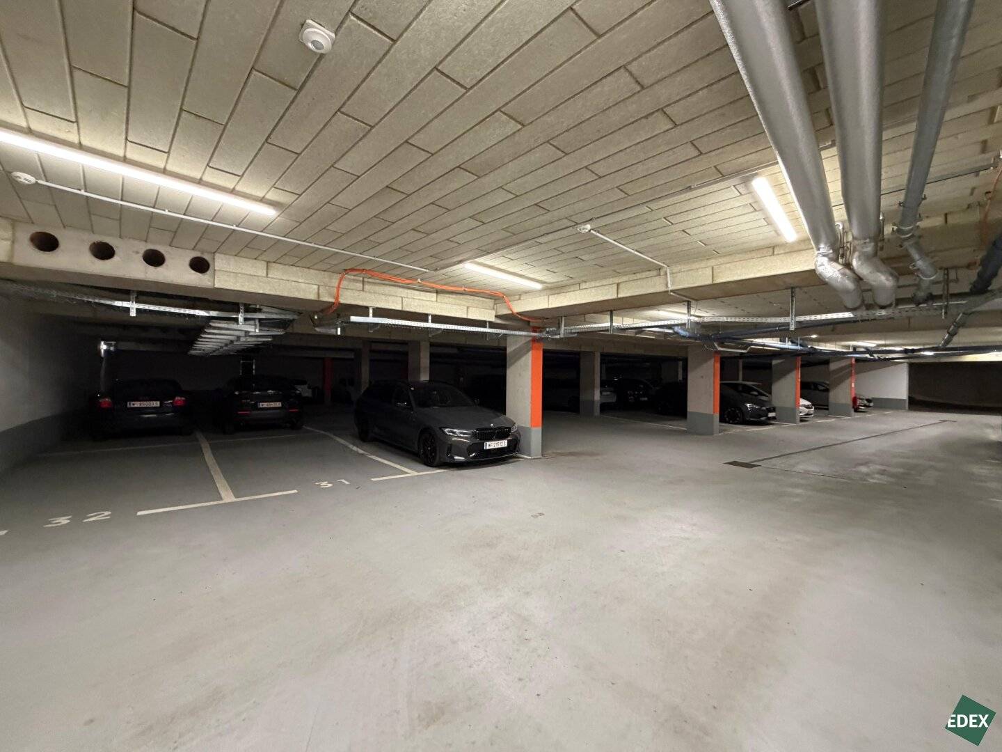 Garage spaces Linzer Street