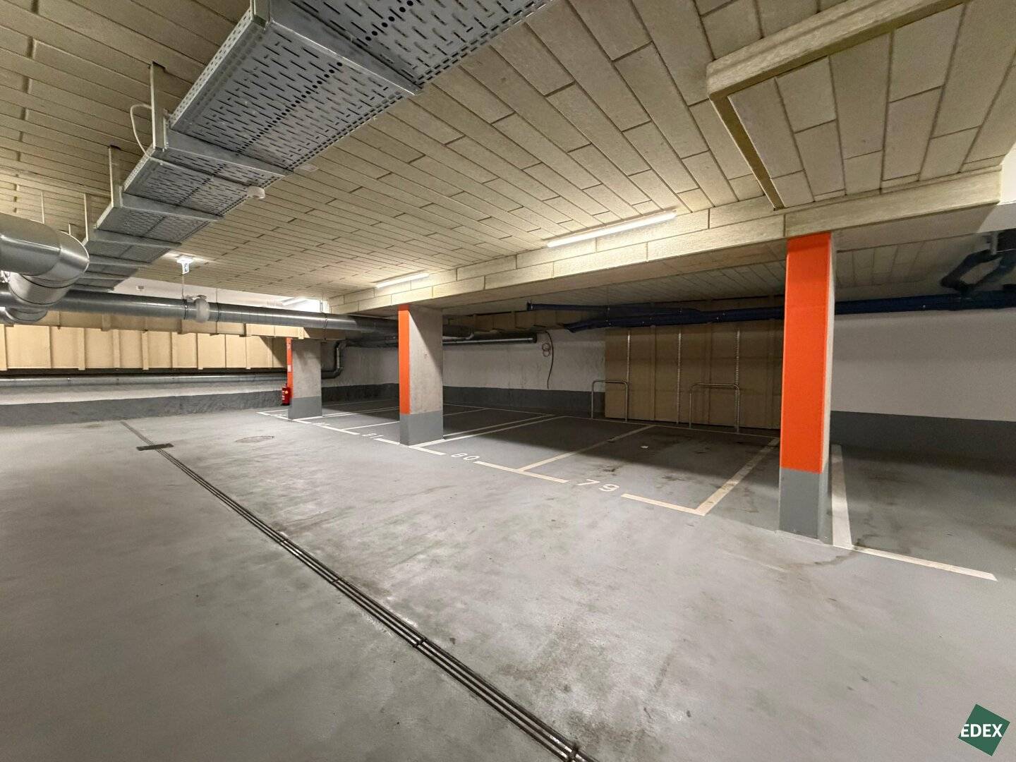 Garage spaces Linzer Street