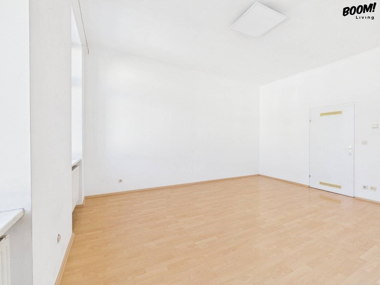 Bright apartment with elevator and U1 access