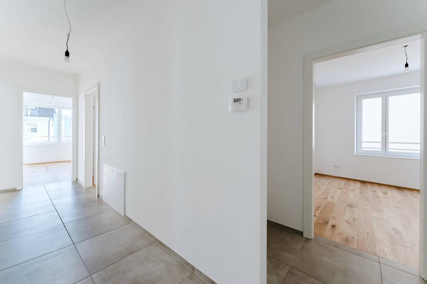 New build in Vöcklabruck city center with loggia