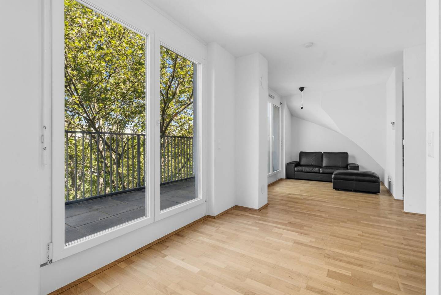 Maisonette apartment with terrace and underfloor heating