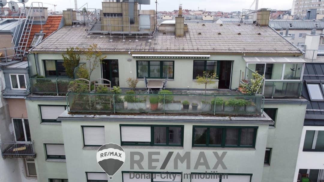 Dachgeschosswohnung mit Lift und Dachterrasse