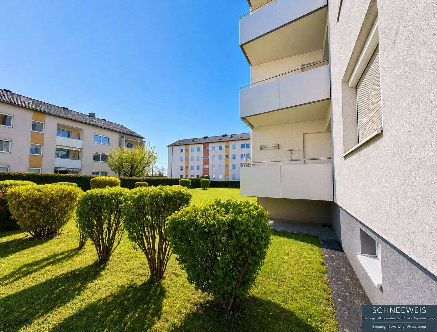 Wohnung im Erdgeschoss vollmöbliert Balkon