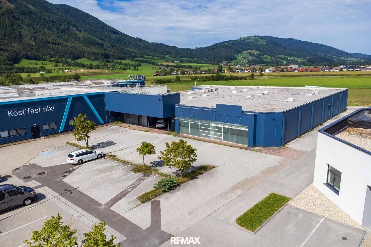 Retail Space Michelpark 600-900 m²