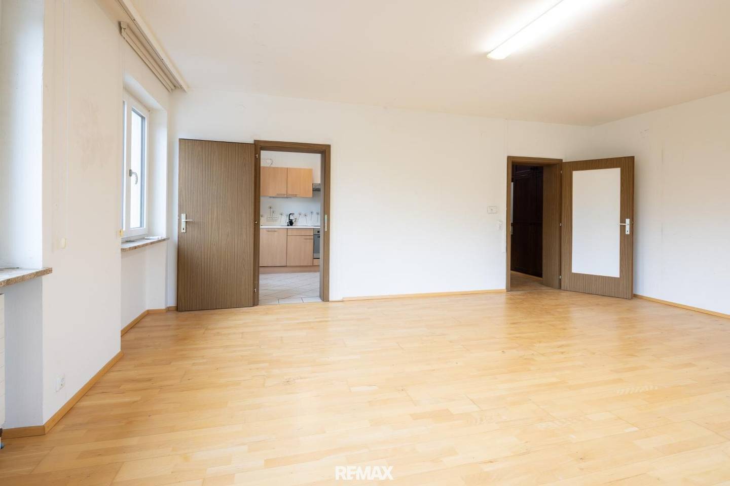 Versatile Office in the Heart of Bad Hall