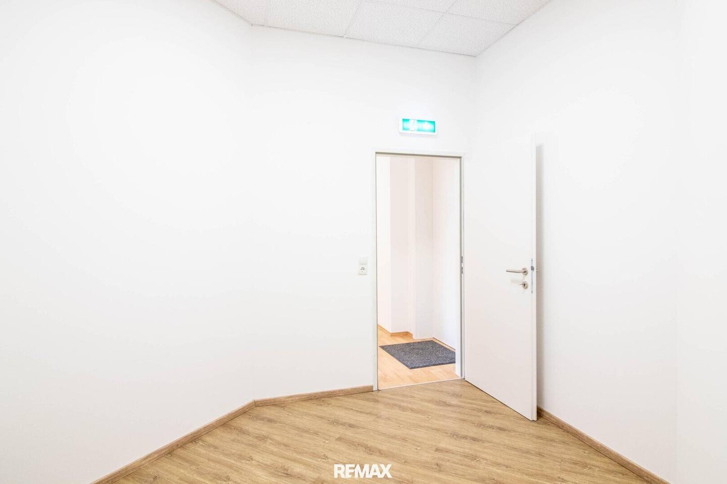 Büro 96m² Kirchdorf Sternpark