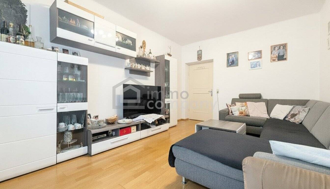 Apartment near the main station with university and hospital nearby