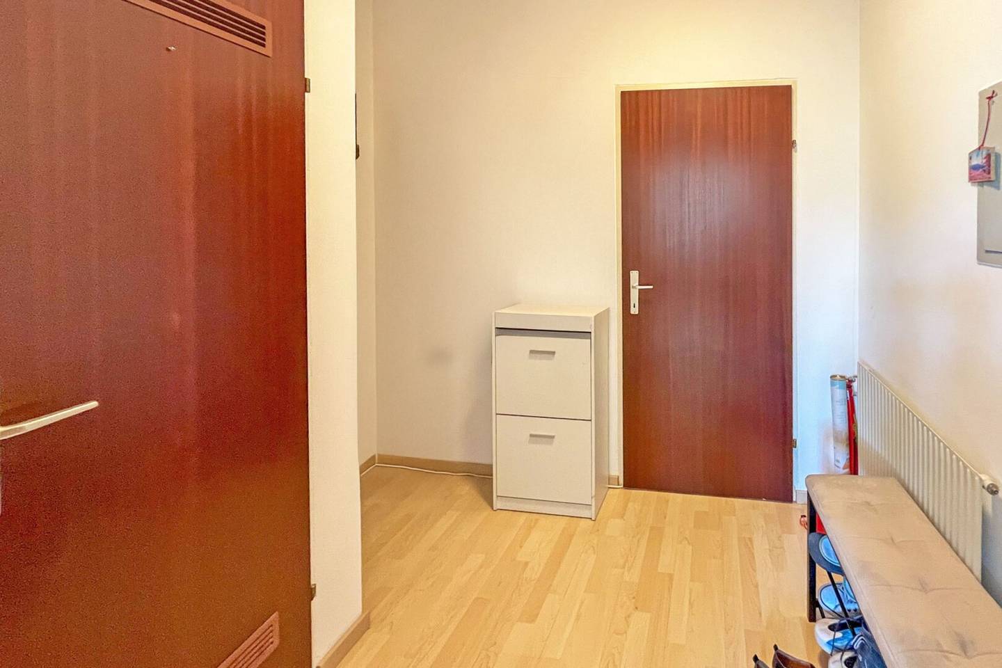 Wohnung Dachgeschoss Südbalkon Blick auf Kirche