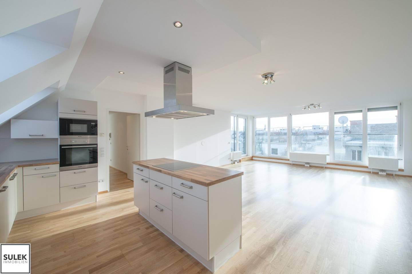 Dachgeschosswohnung Terrasse Rundum Stadtblick