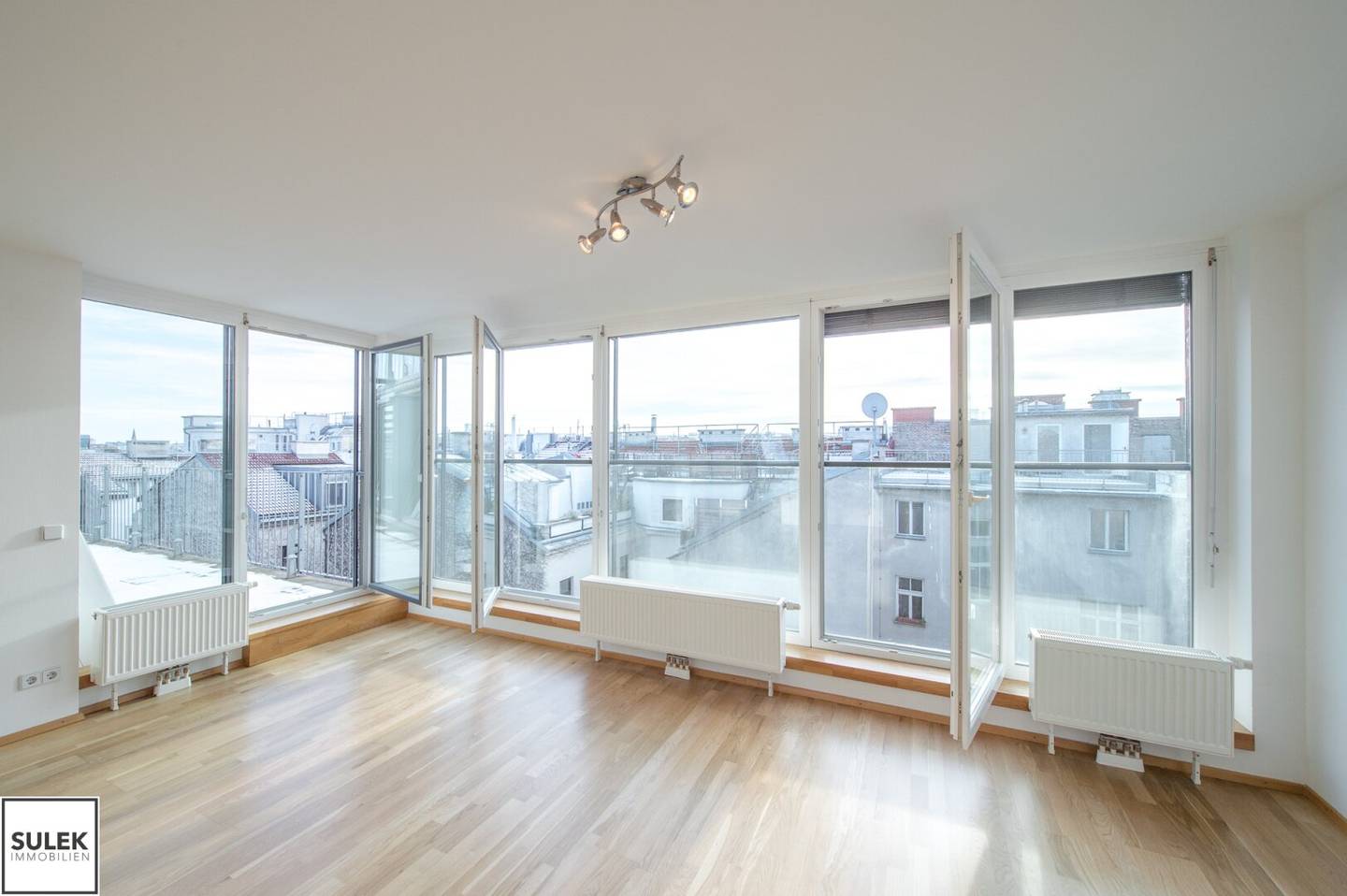 Dachgeschosswohnung Terrasse Rundum Stadtblick