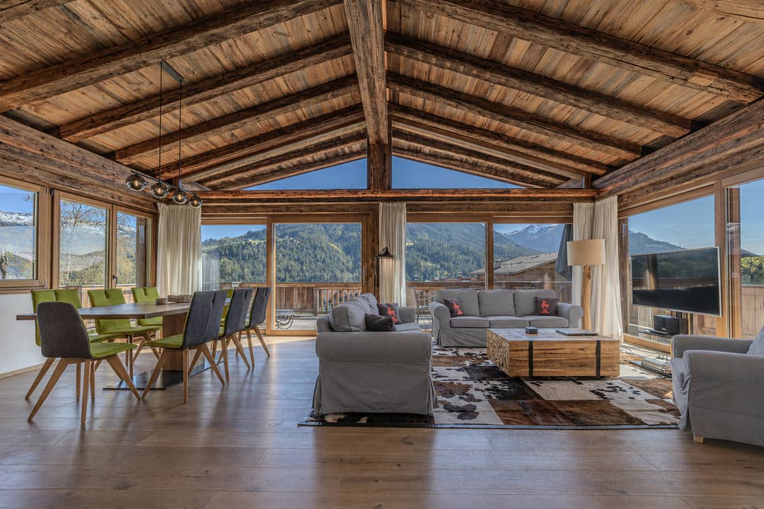 Sonnberg Chalet with Spa & View