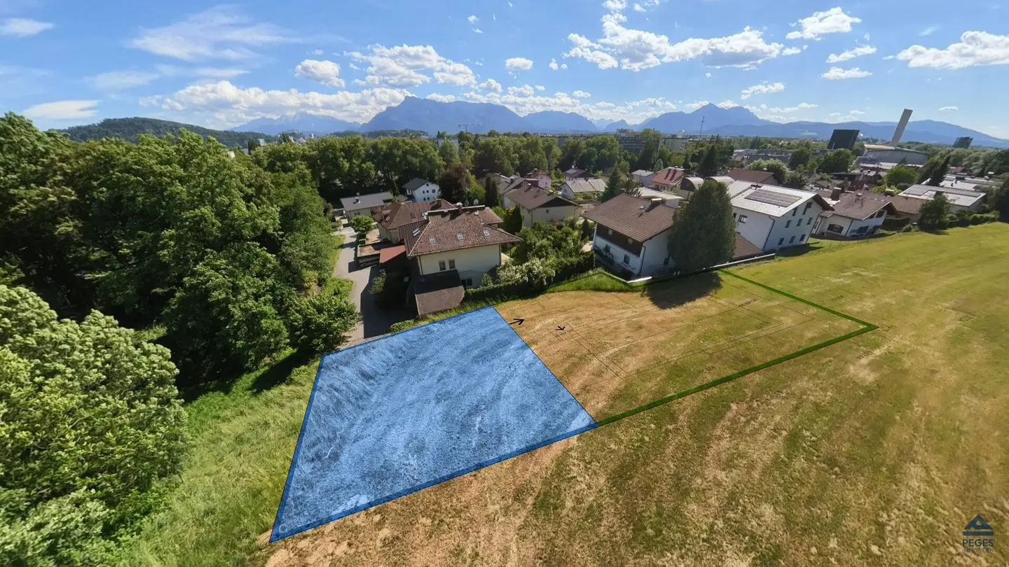 With a View to the South - Half of a Plot in Salzburg-Itzling