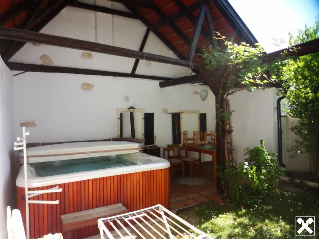 Whirpool