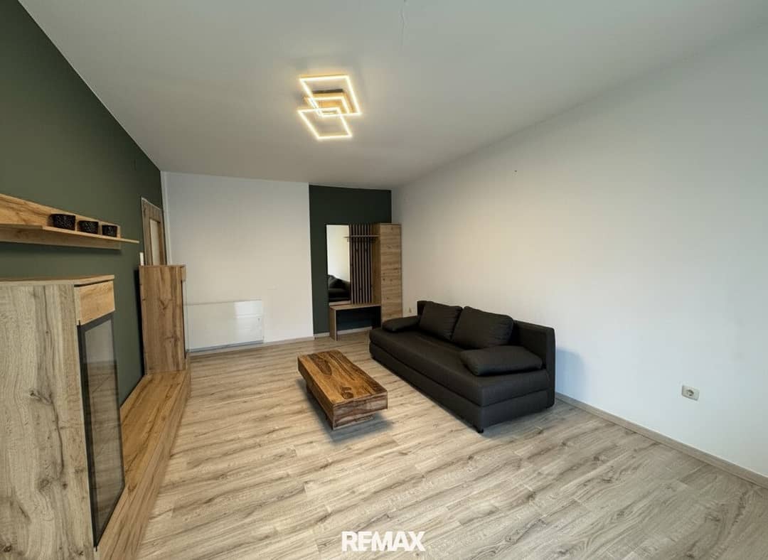 1,5-Zimmer Wohnung m. Balkon, St. Johann