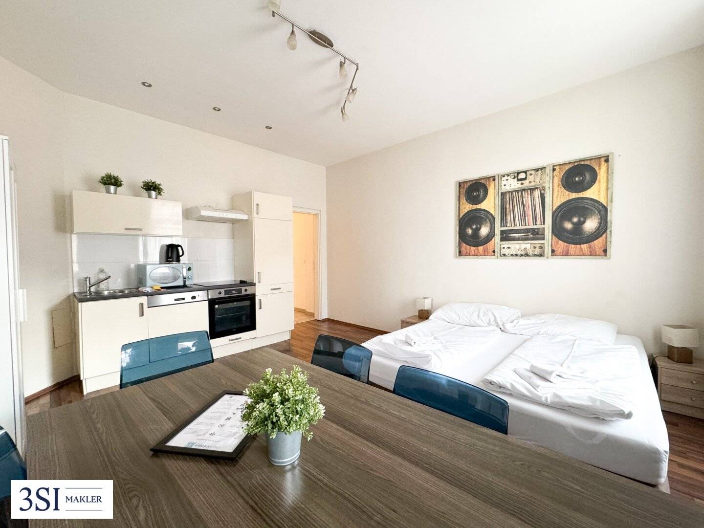 Ready to move in! Fully furnished 2-room apartment in a good location in the 10th district
