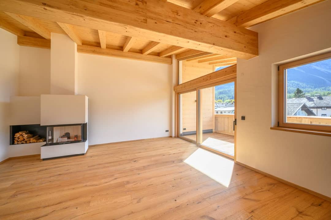 Penthouse mit Bergblick und Kaminanschluss
